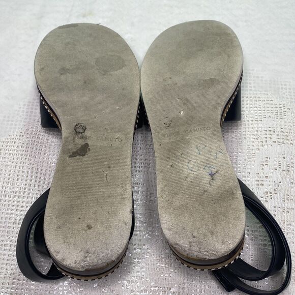 Vince Camuto Sandals Size 8.5 Leather Ankle Strap Low Wedge Heel Black Hook Loop - Picture 7 of 7